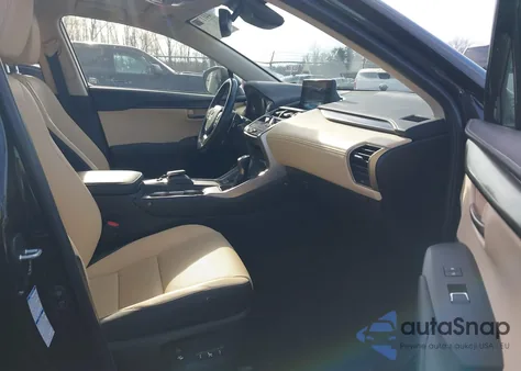 2021 Lexus Nx 300 z USA, uszkodzony, nr VIN JTJDARDZ3M2255339